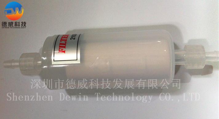 白色短圆柱形过滤器