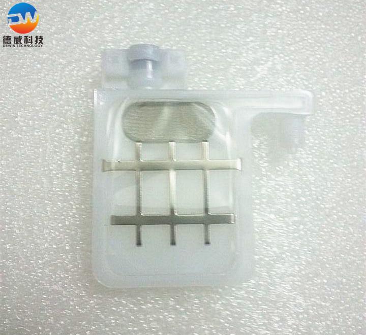 白色方口双铁片大墨囊